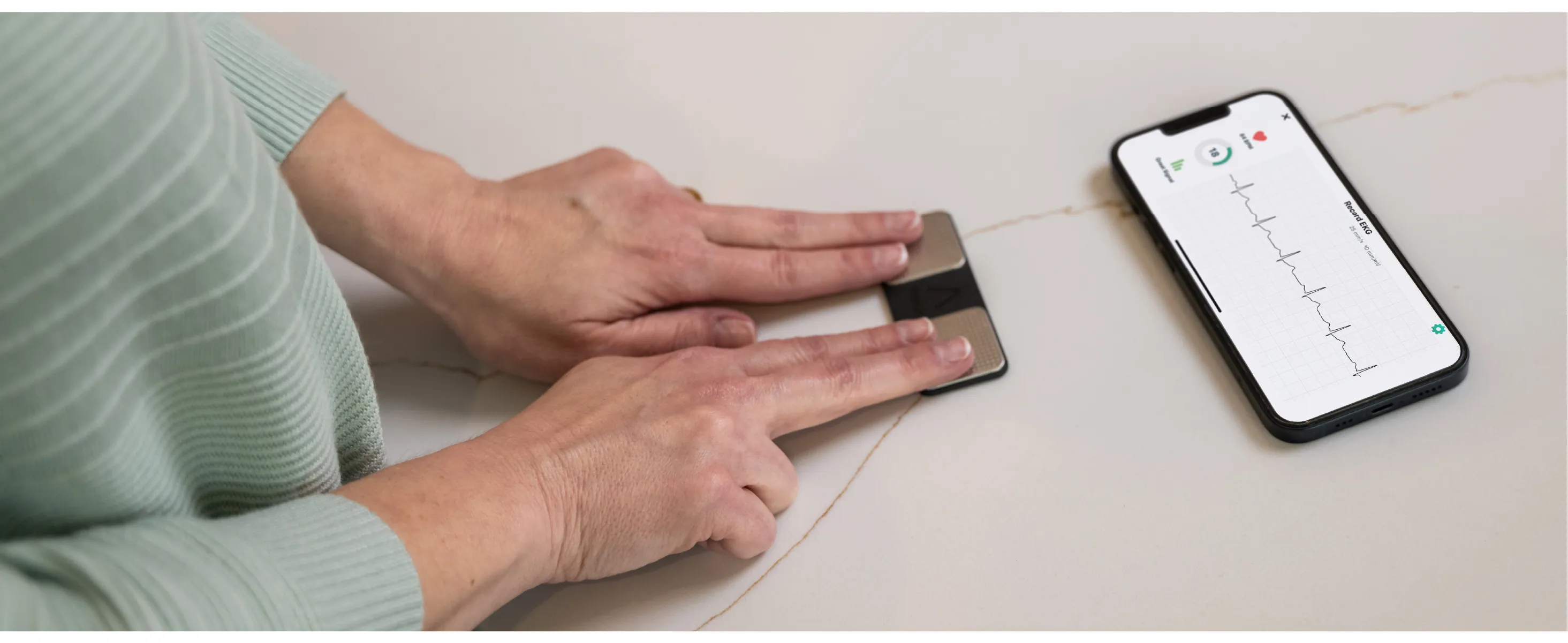 KardiaMobile 1-Lead Review: Portable Personal EKG image 9
