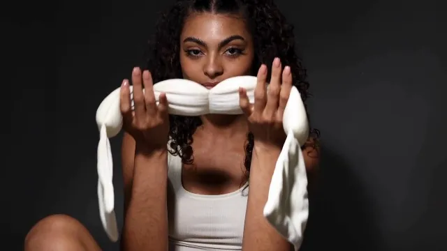 Nodpod Mineralized Silk Review: Weighted Sleep Mask image 7